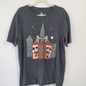 Disney Epcot UK Men's Gray Graphic T-Shirt Mickey & Minnie Design SZ L Travel